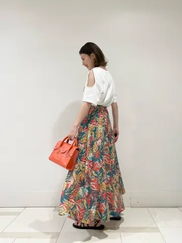 GRACE CONTINENTAL minami コーディネート画像