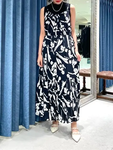 GRACE CONTINENTAL yoshi コーディネート画像