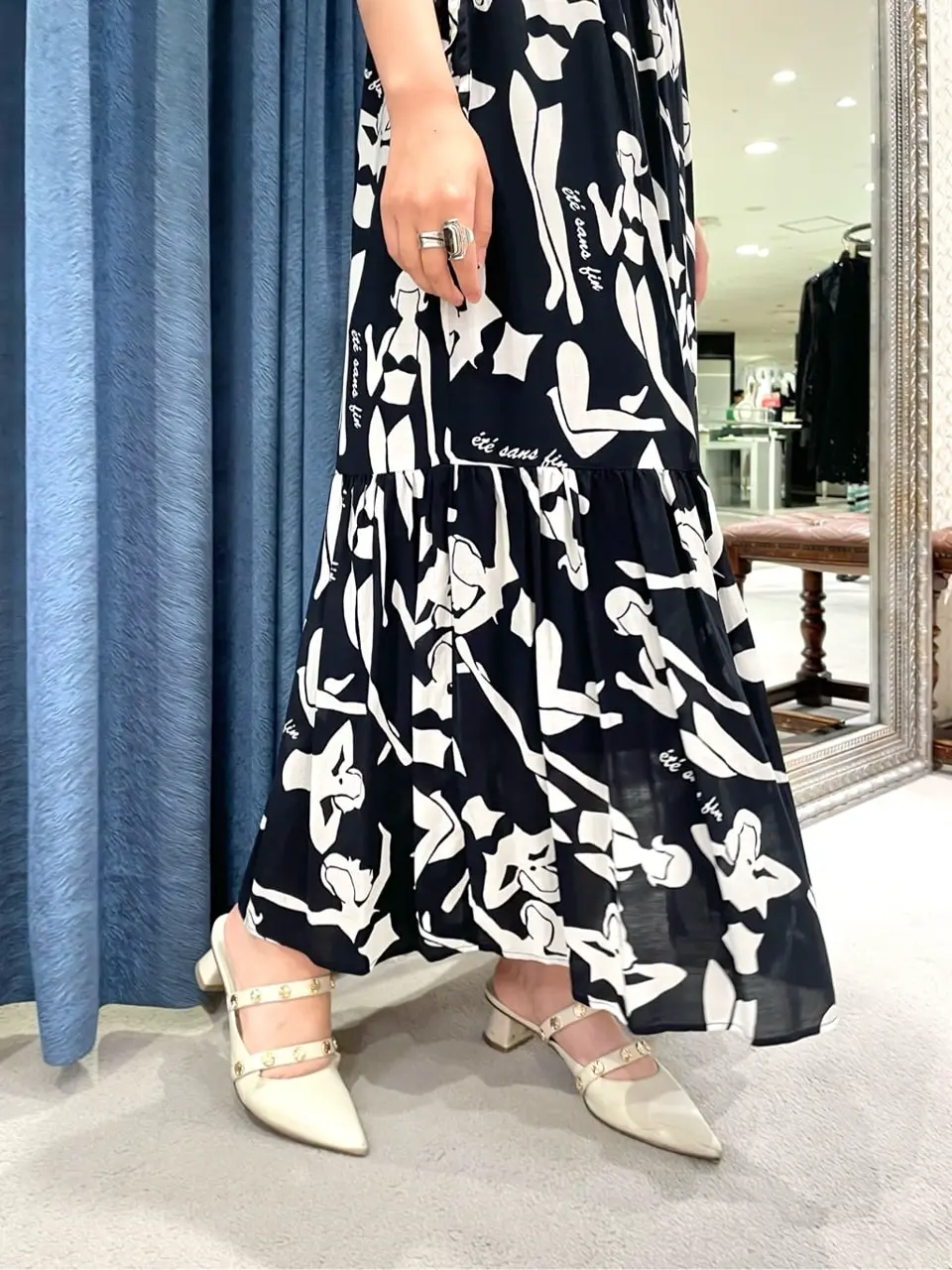 GRACE CONTINENTAL yoshi コーディネート画像