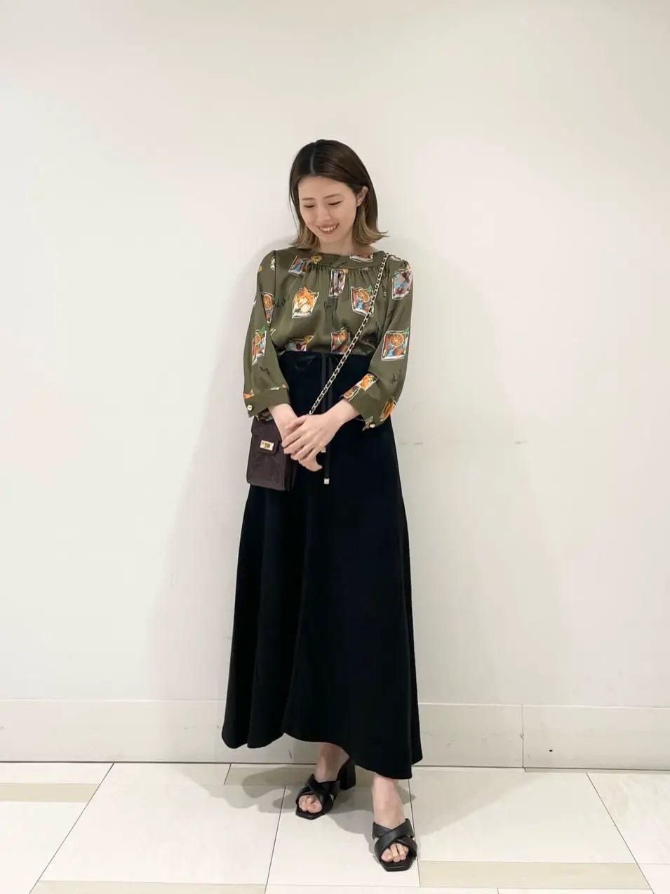 GRACE CONTINENTAL minami コーディネート画像