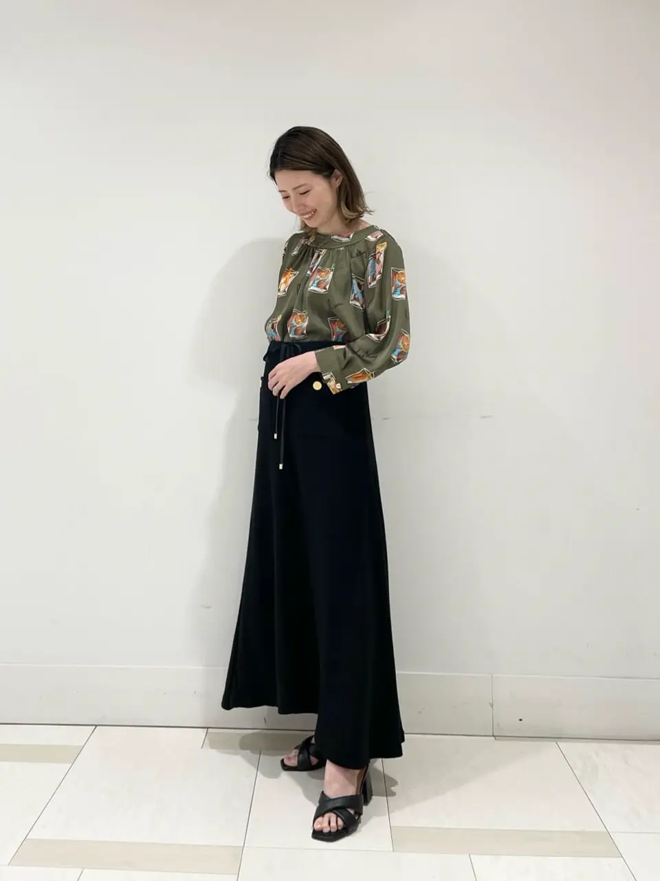 GRACE CONTINENTAL minami コーディネート画像