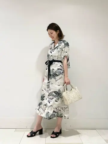 GRACE CONTINENTAL minami コーディネート画像