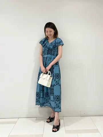 GRACE CONTINENTAL minami コーディネート画像