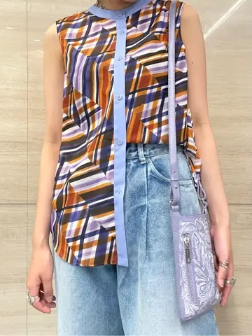 GRACE CONTINENTAL yoshi コーディネート画像