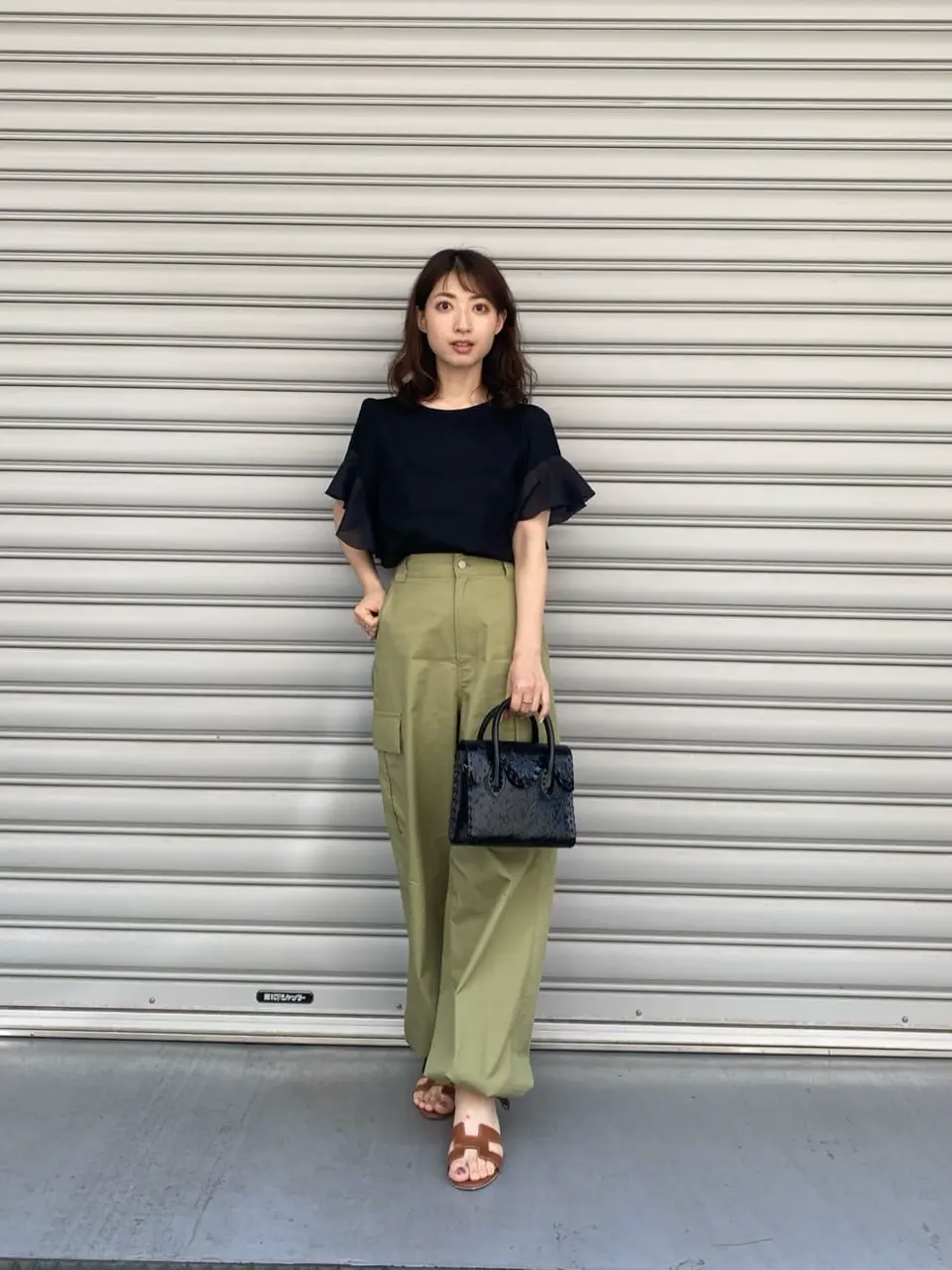  青木育日 コーディネート画像