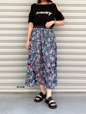 GRACE CONTINENTAL 古川温子 コーディネート画像