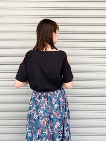 GRACE CONTINENTAL 古川温子 コーディネート画像