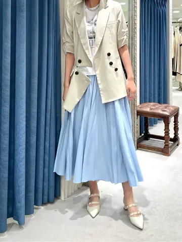 GRACE CONTINENTAL yoshi コーディネート画像