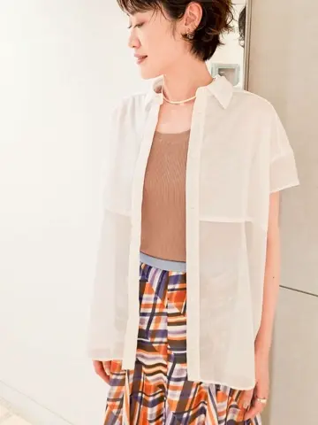 GRACE CONTINENTAL 今野　志保 コーディネート画像