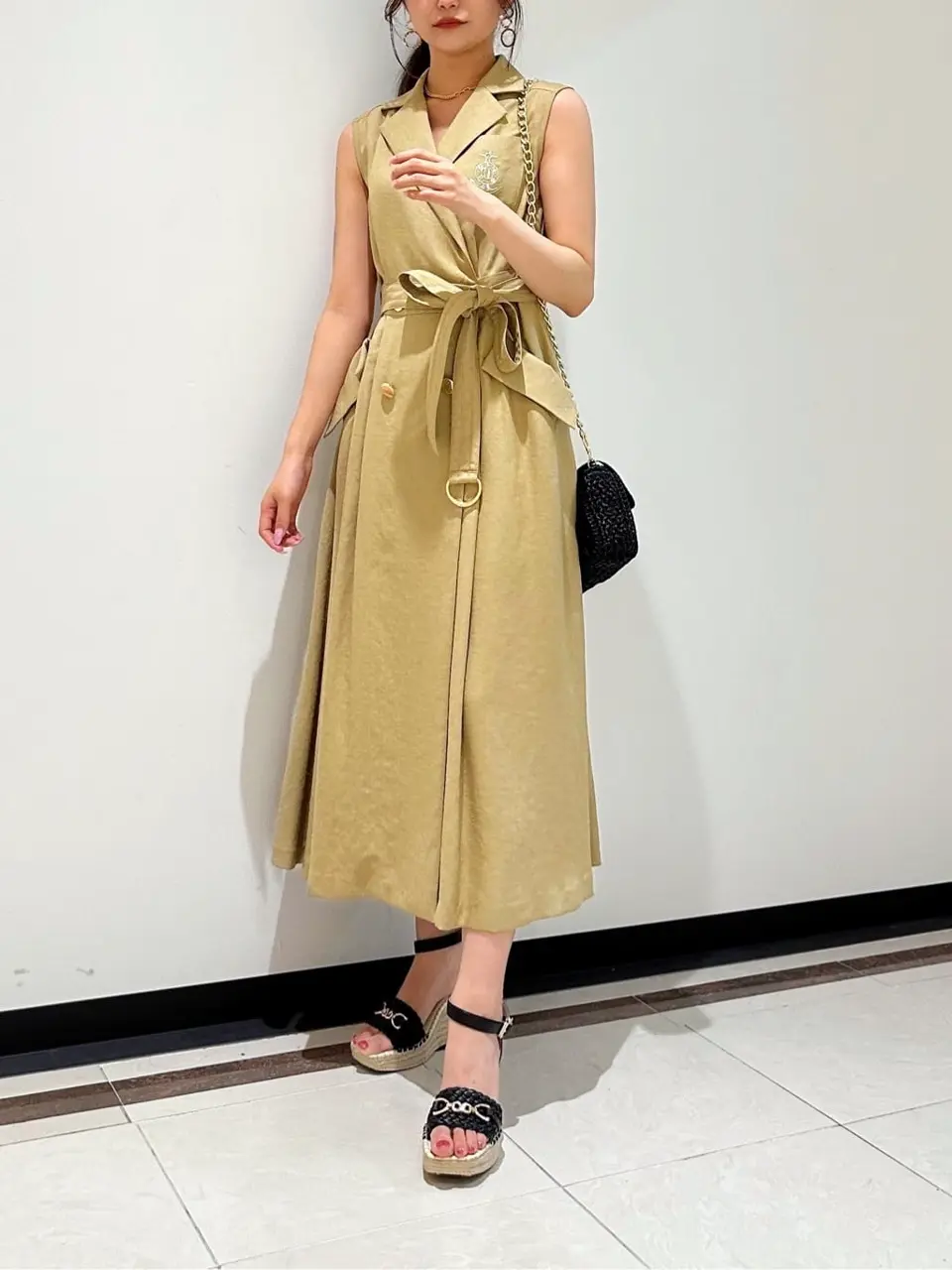 GRACE CONTINENTAL MORITA AI コーディネート画像