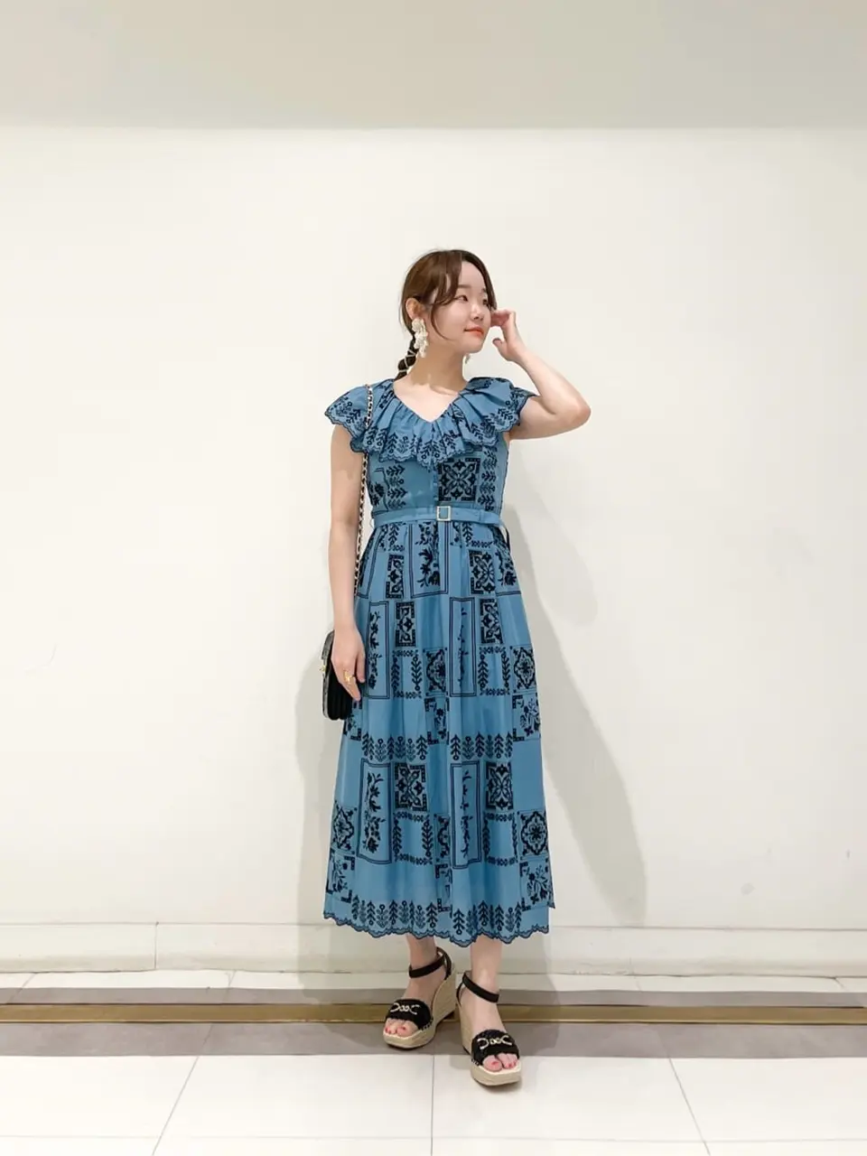 GRACE CONTINENTAL SAYUMI Nagashima コーディネート画像