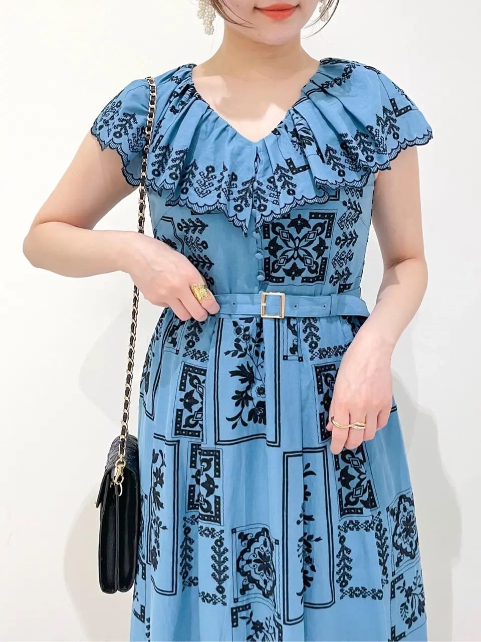 GRACE CONTINENTAL SAYUMI Nagashima コーディネート画像