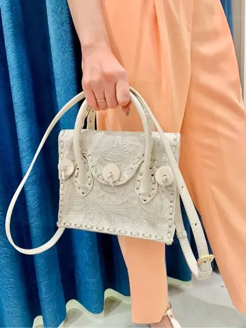 GRACE CONTINENTAL haruka iwasaki コーディネート画像