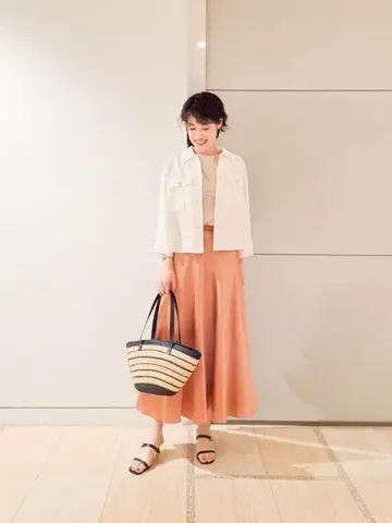 GRACE CONTINENTAL 今野　志保 コーディネート画像