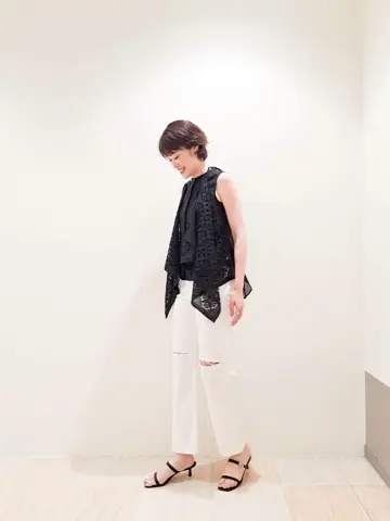 GRACE CONTINENTAL 今野　志保 コーディネート画像