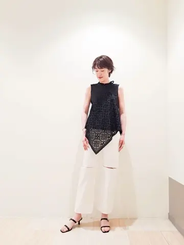 GRACE CONTINENTAL 今野　志保 コーディネート画像