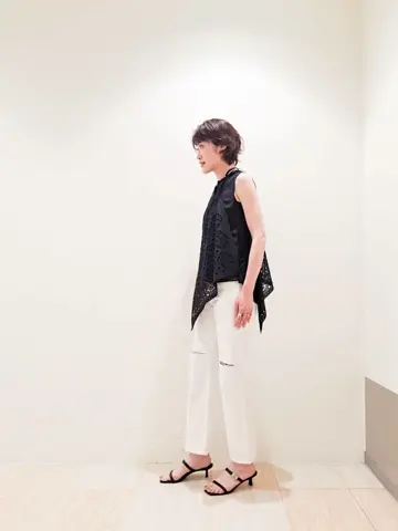 GRACE CONTINENTAL 今野　志保 コーディネート画像