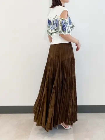 GRACE CONTINENTAL 古川温子 コーディネート画像