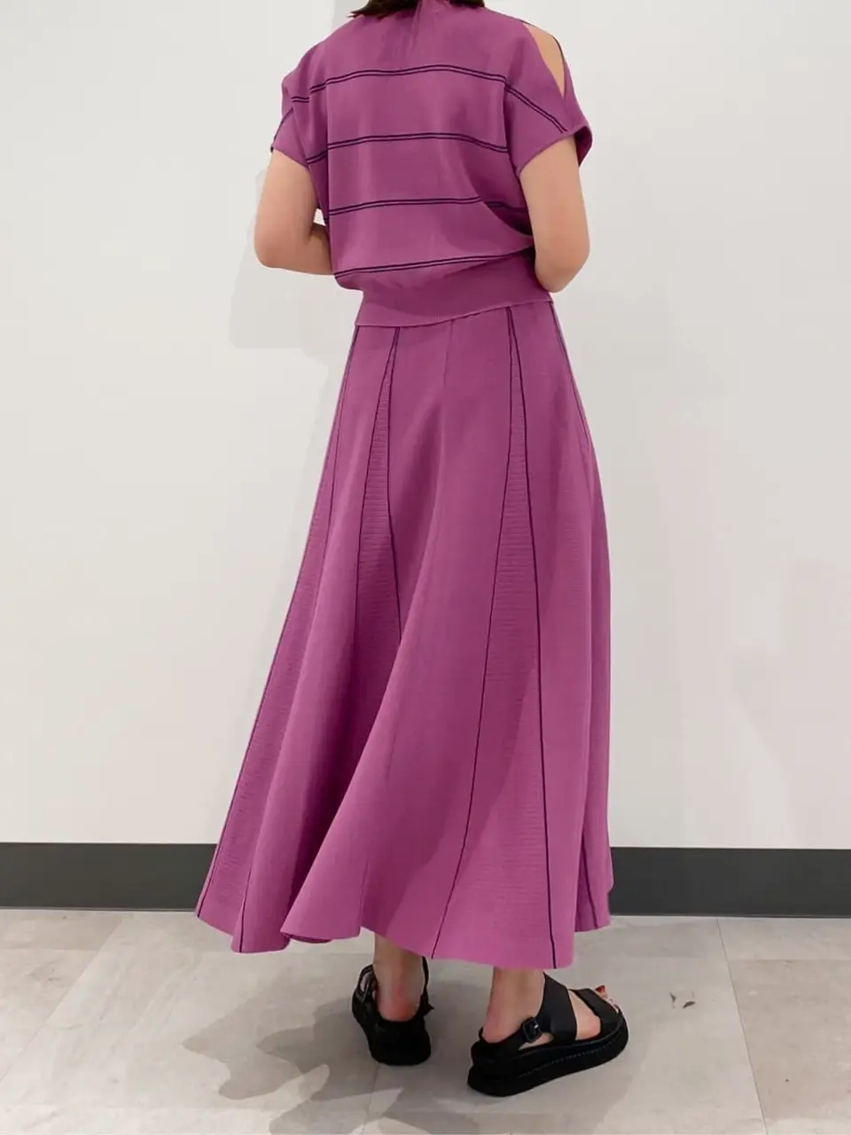 GRACE CONTINENTAL 古川温子 コーディネート画像