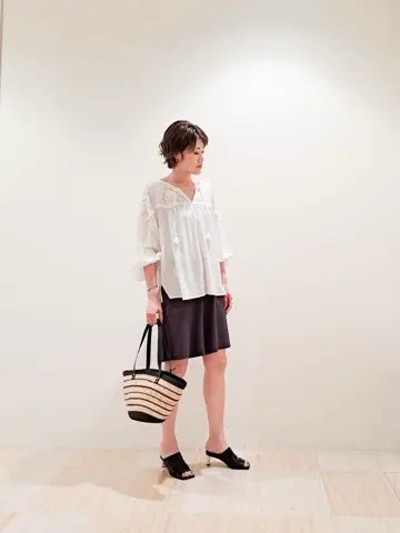 GRACE CONTINENTAL 今野　志保 コーディネート画像