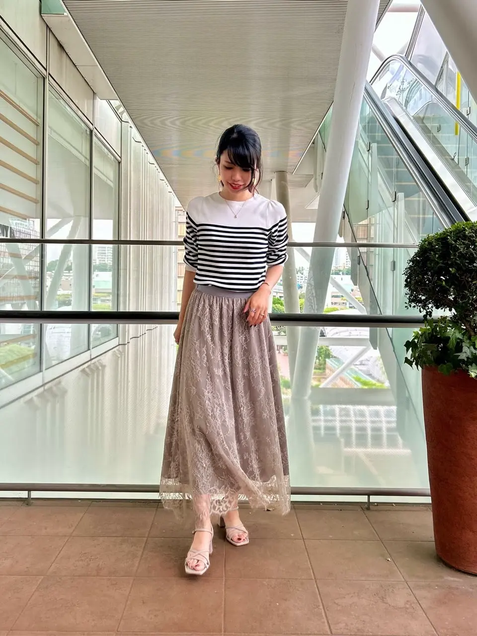 GRACE CONTINENTAL FUKUSHIMA YURIE コーディネート画像