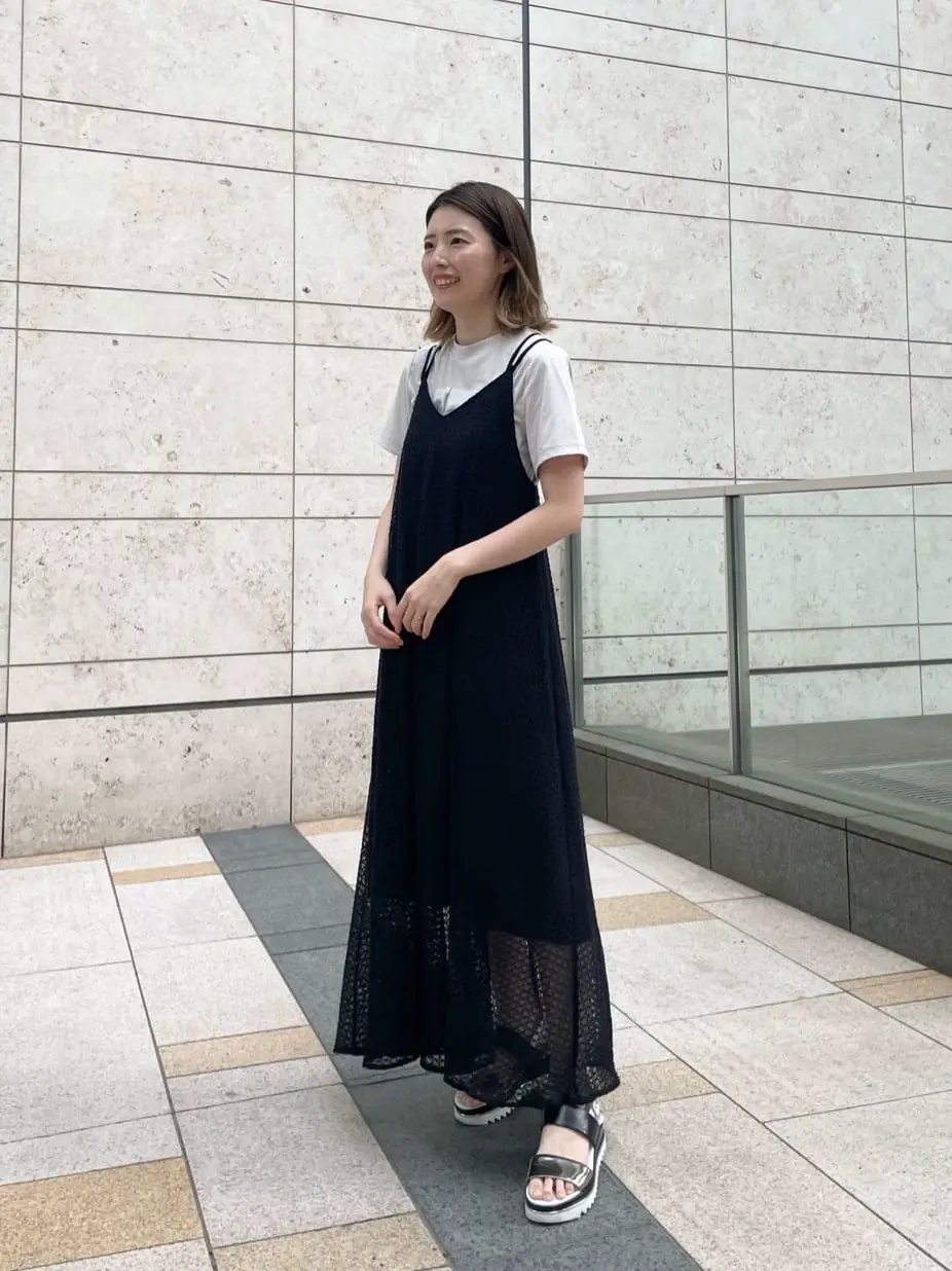 GRACE CONTINENTAL minami コーディネート画像