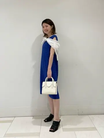 GRACE CONTINENTAL minami コーディネート画像