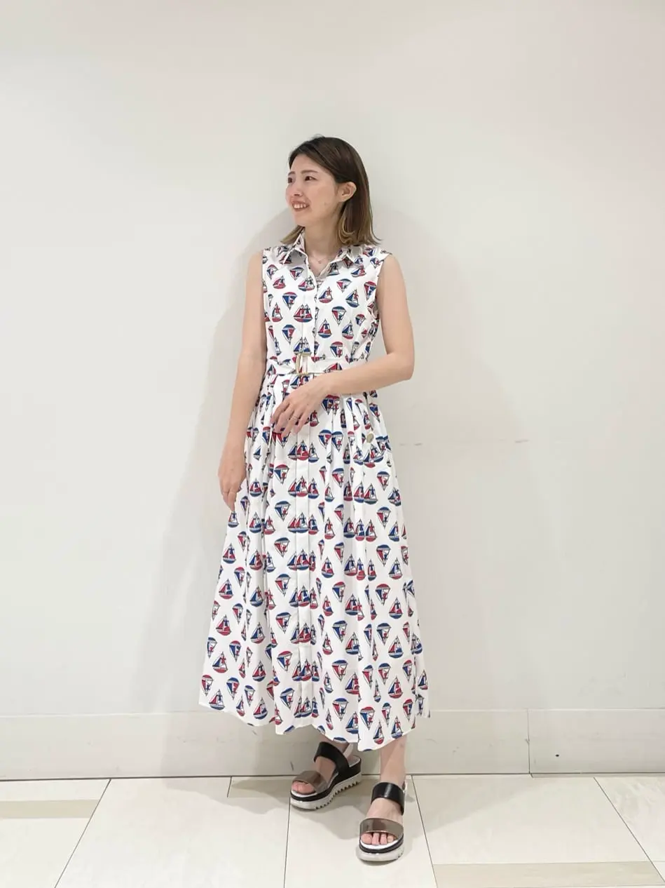 GRACE CONTINENTAL minami コーディネート画像