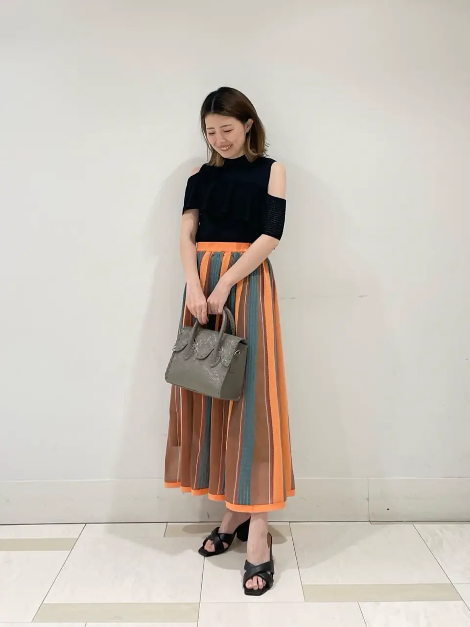 GRACE CONTINENTAL minami コーディネート画像