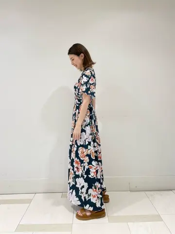 GRACE CONTINENTAL minami コーディネート画像