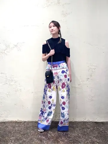 GRACE CONTINENTAL sa-ya コーディネート画像