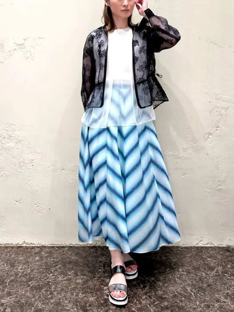 GRACE CONTINENTAL Kogane. コーディネート画像