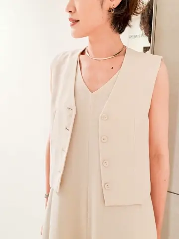 GRACE CONTINENTAL 今野　志保 コーディネート画像