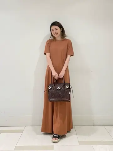 GRACE CONTINENTAL minami コーディネート画像