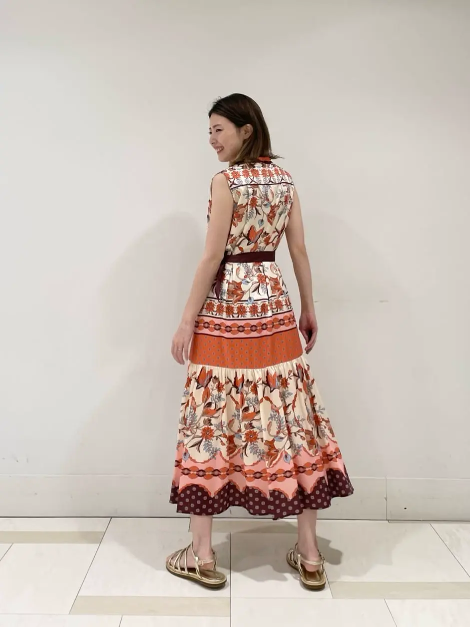 GRACE CONTINENTAL minami コーディネート画像