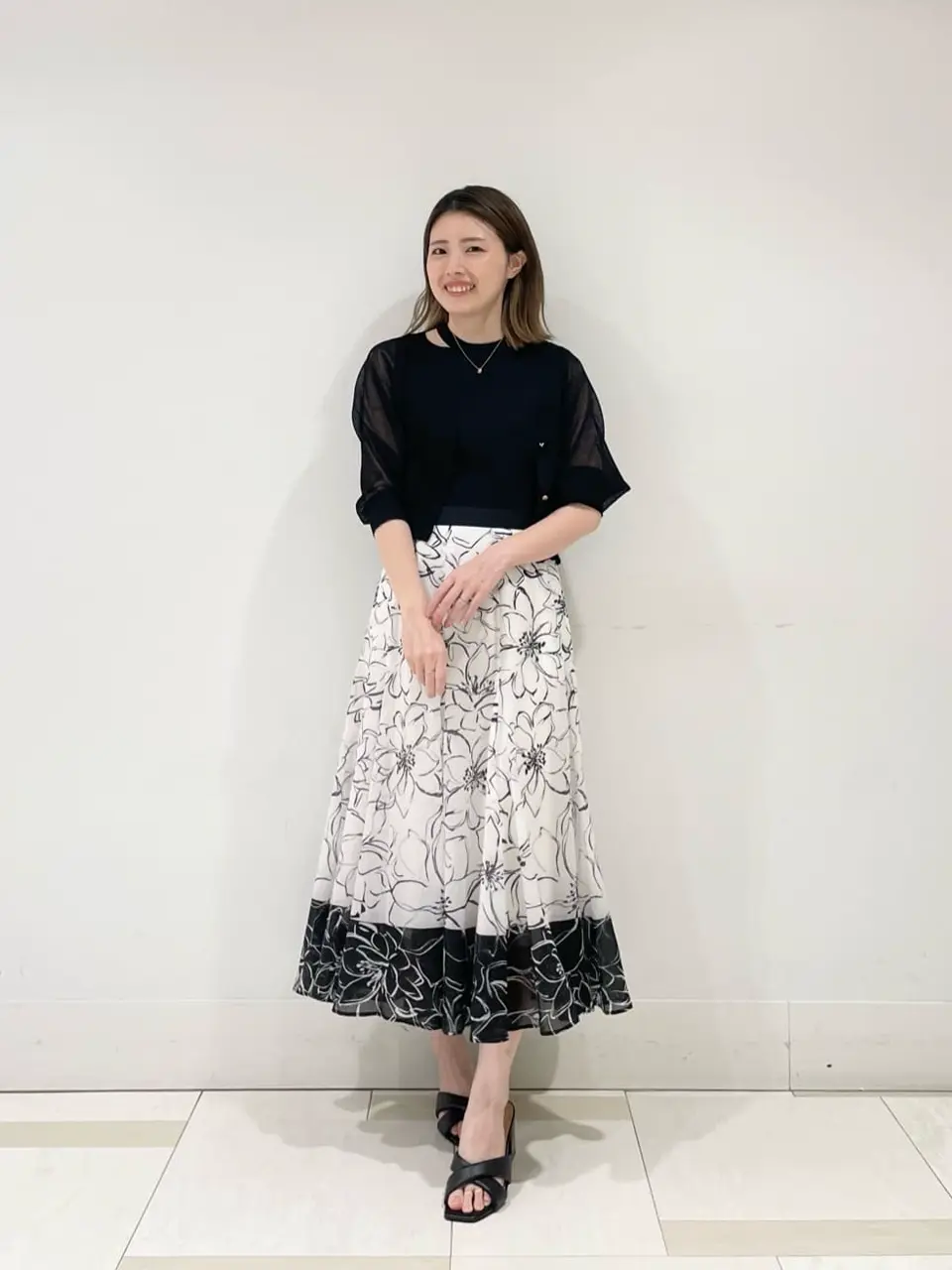 GRACE CONTINENTAL minami コーディネート画像