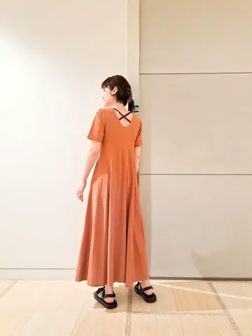 GRACE CONTINENTAL 今野　志保 コーディネート画像