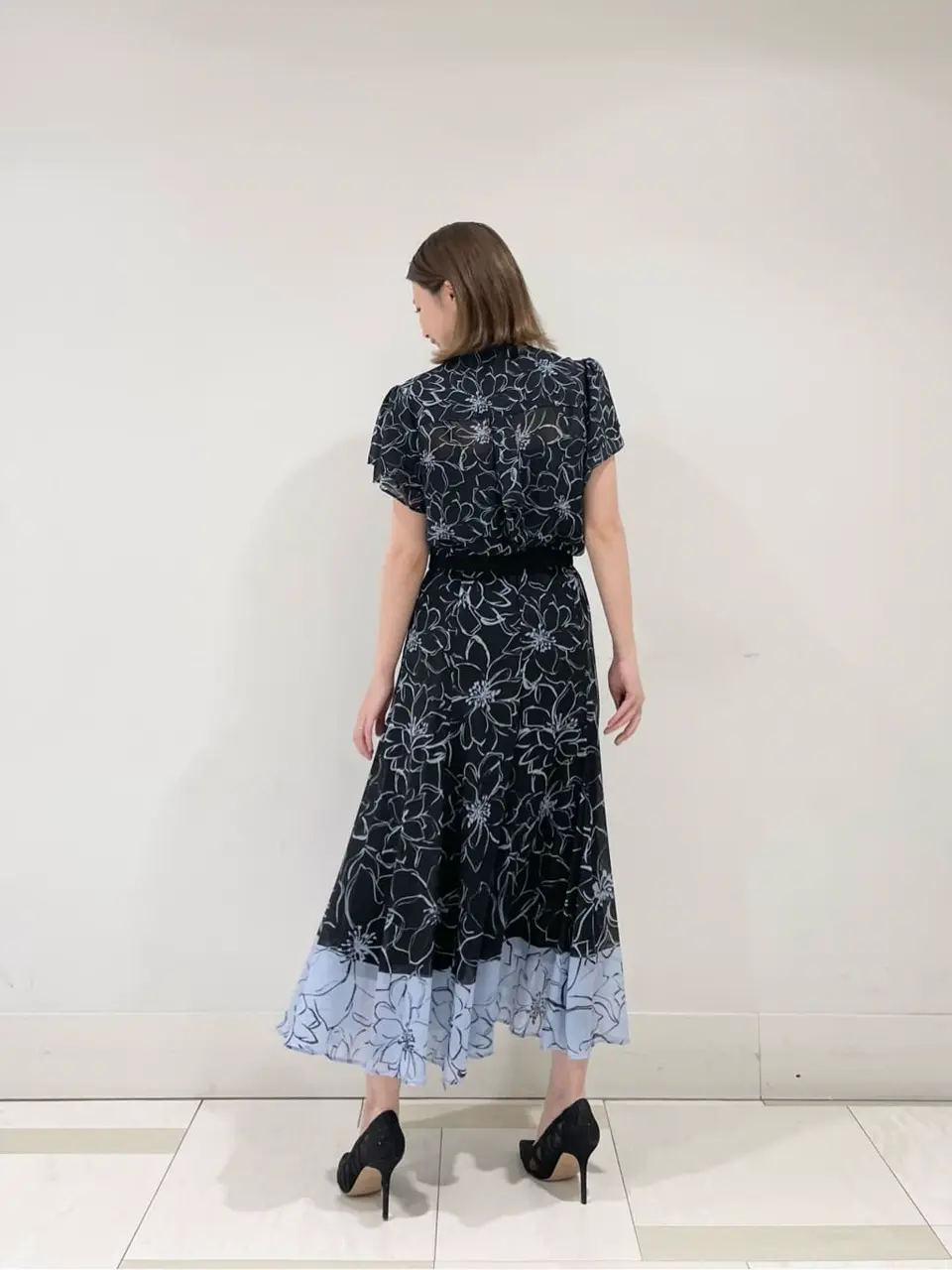 GRACE CONTINENTAL minami コーディネート画像