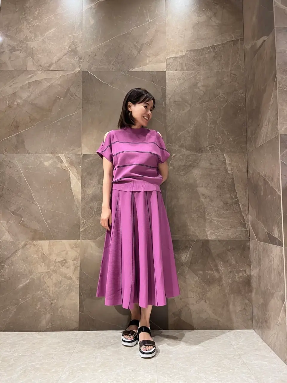 GRACE CONTINENTAL 穐山　香織 コーディネート画像