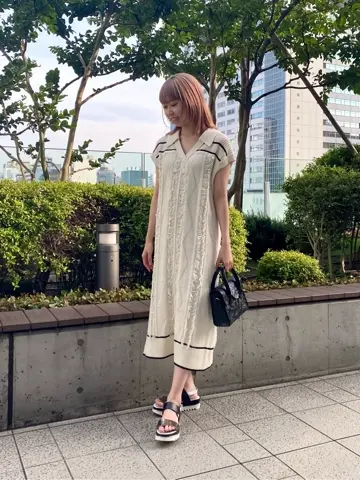 GRACE CONTINENTAL Abe コーディネート画像