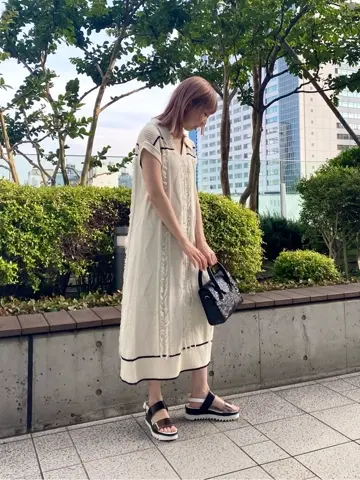 GRACE CONTINENTAL Abe コーディネート画像