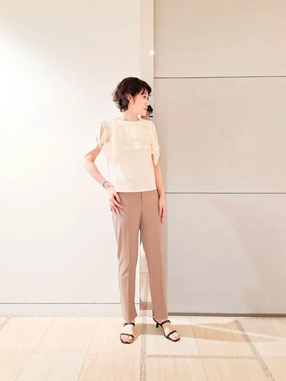 GRACE CONTINENTAL 今野　志保 コーディネート画像