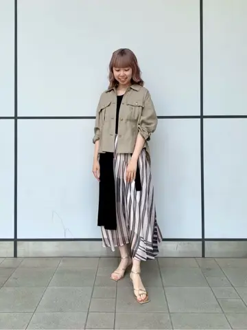 GRACE CONTINENTAL Abe コーディネート画像