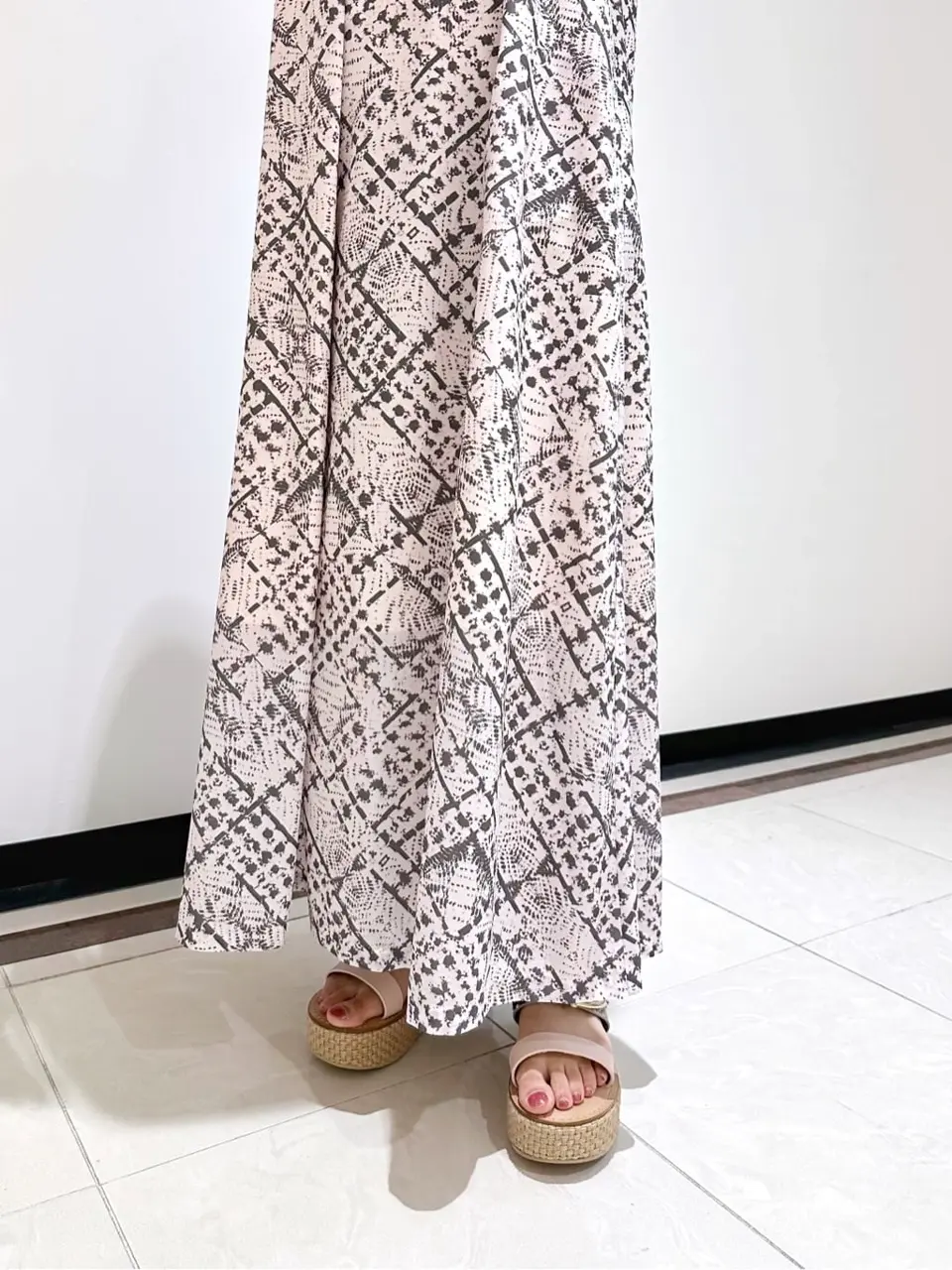 GRACE CONTINENTAL MORITA AI コーディネート画像