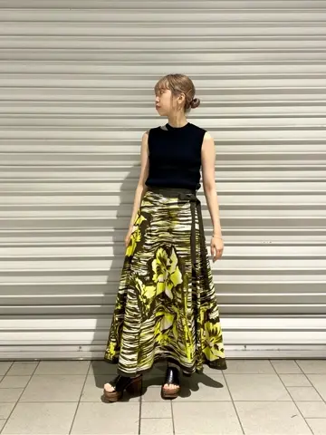 GRACE CONTINENTAL Abe コーディネート画像