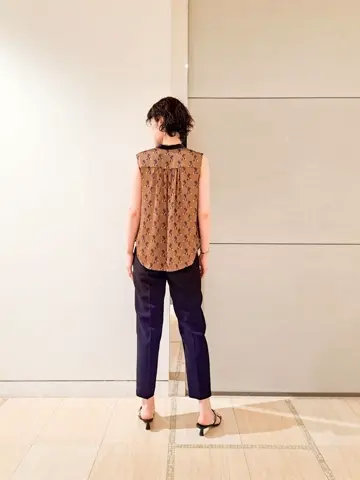 GRACE CONTINENTAL 今野　志保 コーディネート画像