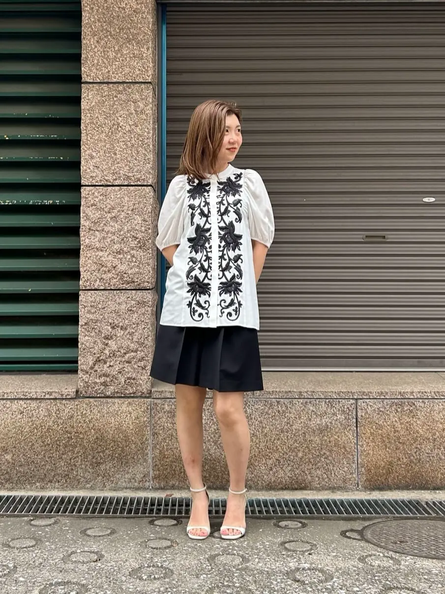 GRACE CONTINENTAL 佐藤　優里香 コーディネート画像