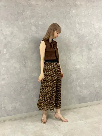 GRACE CONTINENTAL Abe コーディネート画像