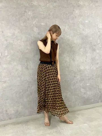 GRACE CONTINENTAL Abe コーディネート画像