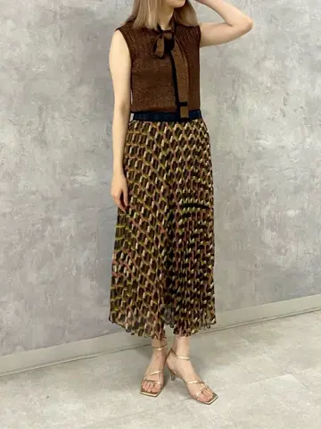 GRACE CONTINENTAL Abe コーディネート画像